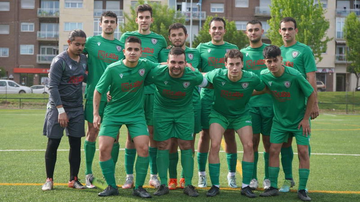 Formación del Atlético Pinilla de la 1ª División Provincial de Aficionados. J. NOTARIO