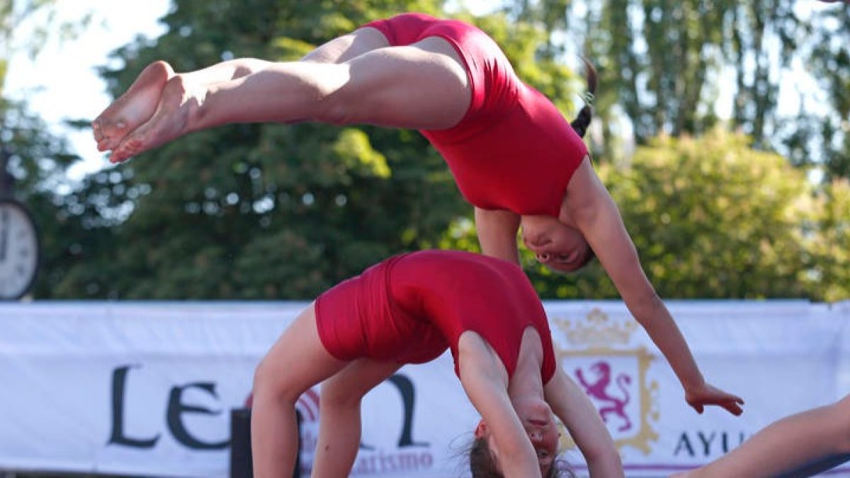 Imagen de archivo de la gala de fin de curso de las escuelas deportivas de León. FERNANDO OTERO