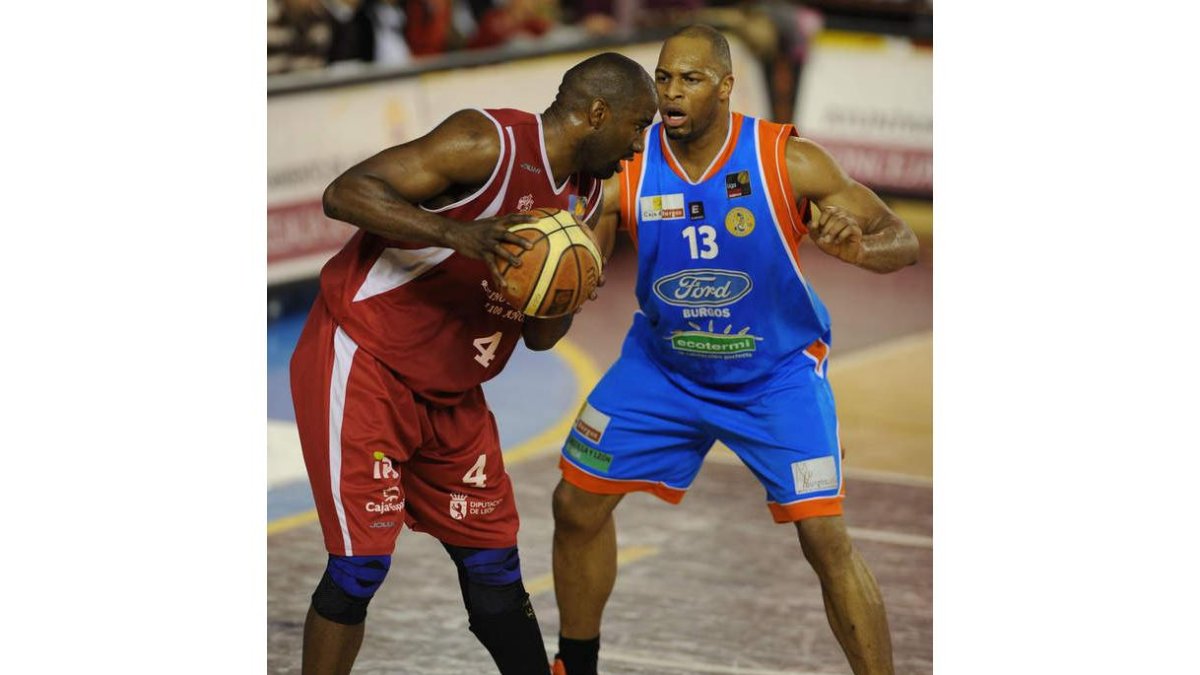 León y Burgos compartieron presencia en la LEB varias temporadas.