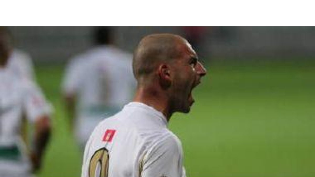 Jito celebró así el gol marcado al Lugo, el noveno de su cuenta particular y también de la Cultural