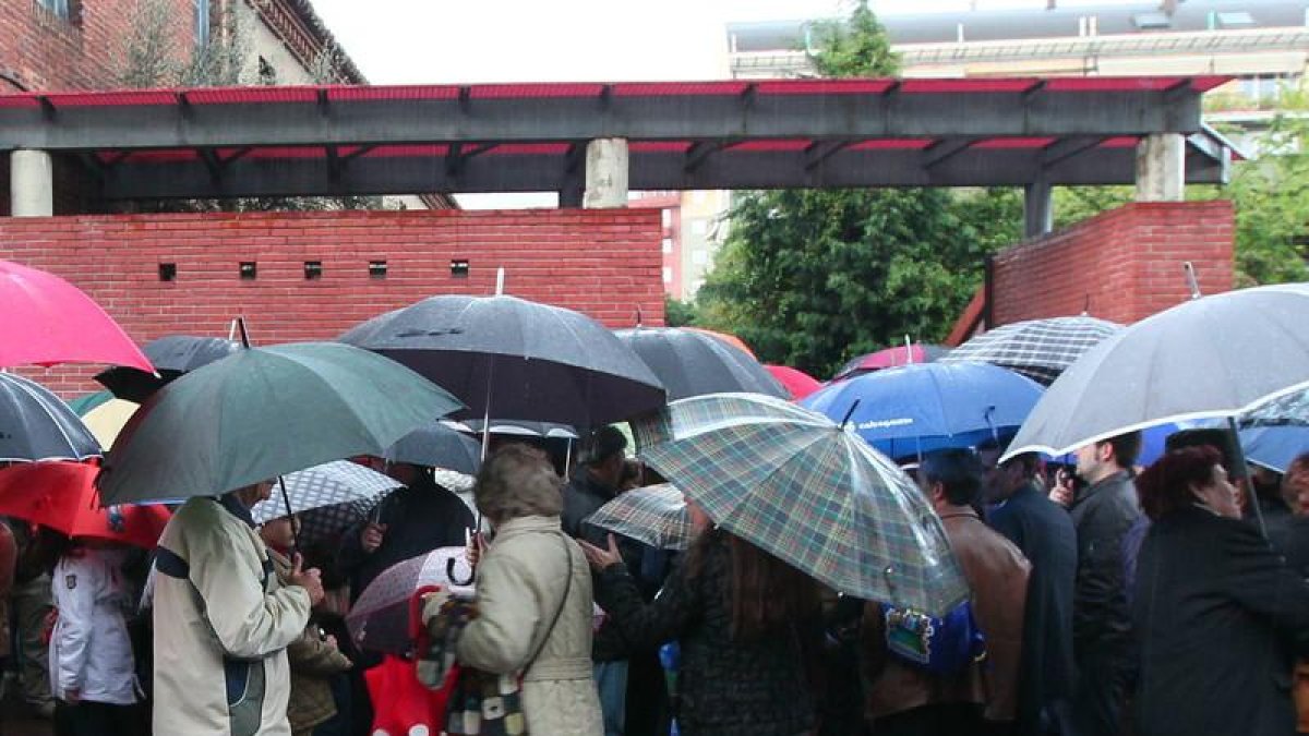 Las paponas de María del Dulce Nombre no han podido sacar la procesión. DL