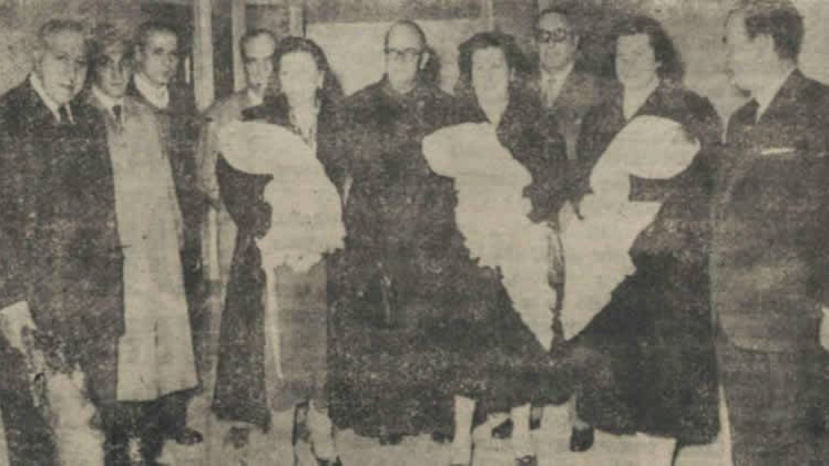 El obispo Almarcha bautizó a los tres primeros nacidos de la Maternidad del Estado