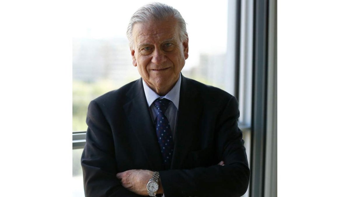 Valentín Fuster es director del CNIC. J. P. GANDUL