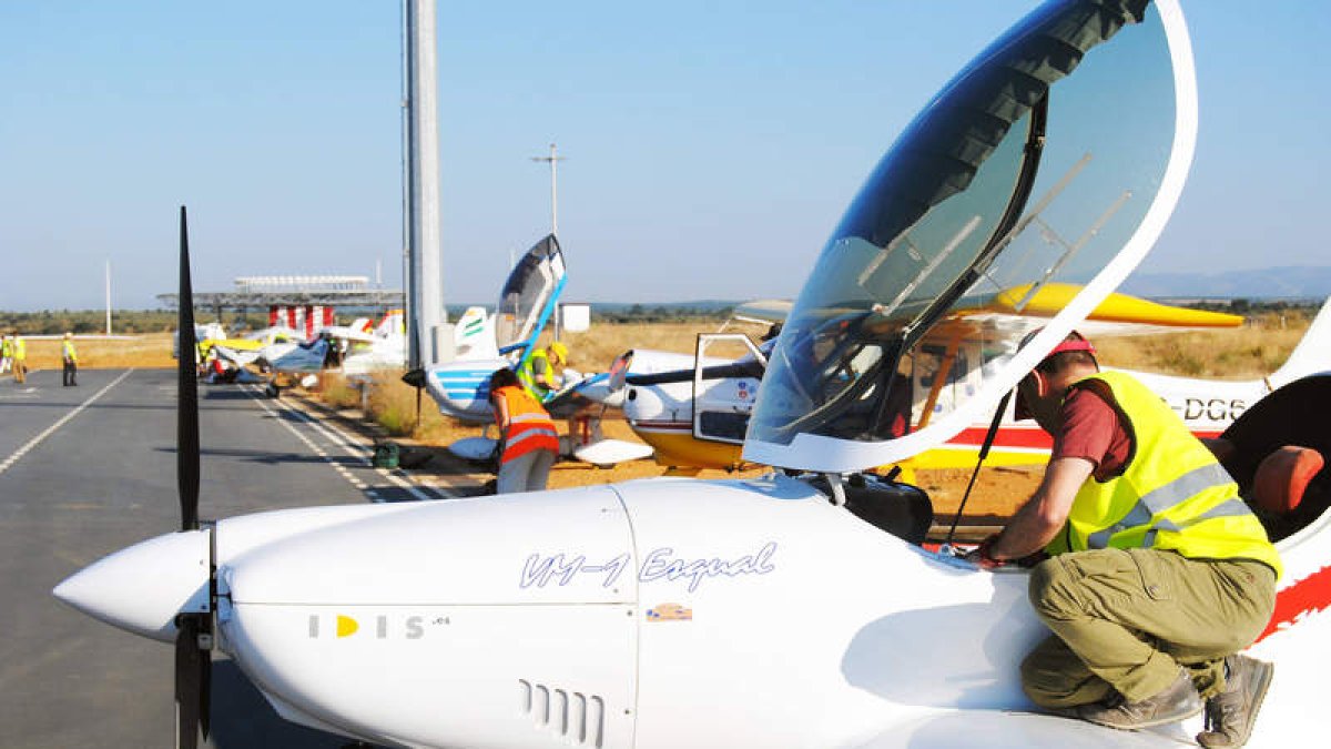 El aeropuerto de León da la salida al X Raid Aéreo del Noroeste Ibérico.