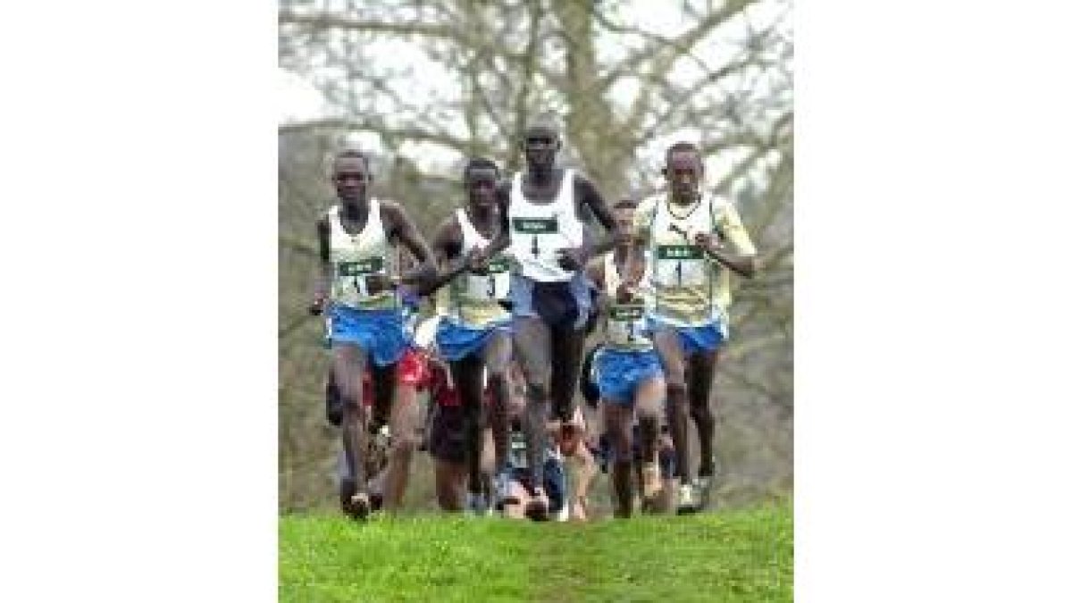 Un momento de la disputa del 49 Cross Internacional de Zornotza