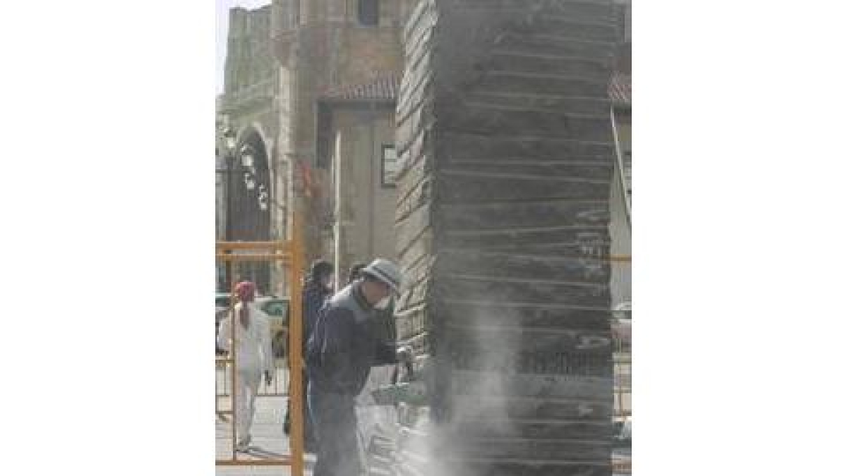 La piedra se ha traido desde Sudáfrica por su dureza y su color