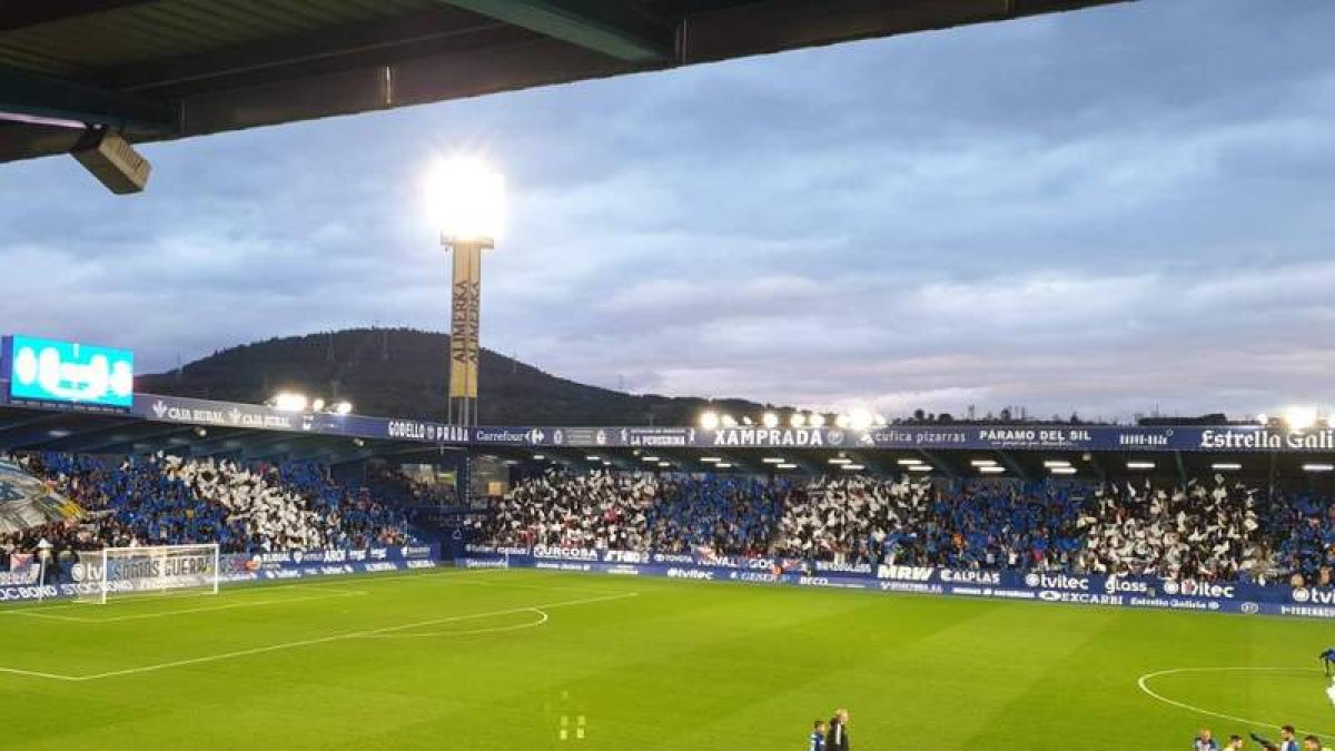 El Toralín registró su mejor entrada de lo que va de Liga con motivo de la visita de la Cultural. DL