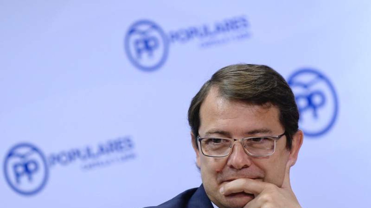 El líder del PP en Castilla y León, Fernández Mañueco. GALLEGO