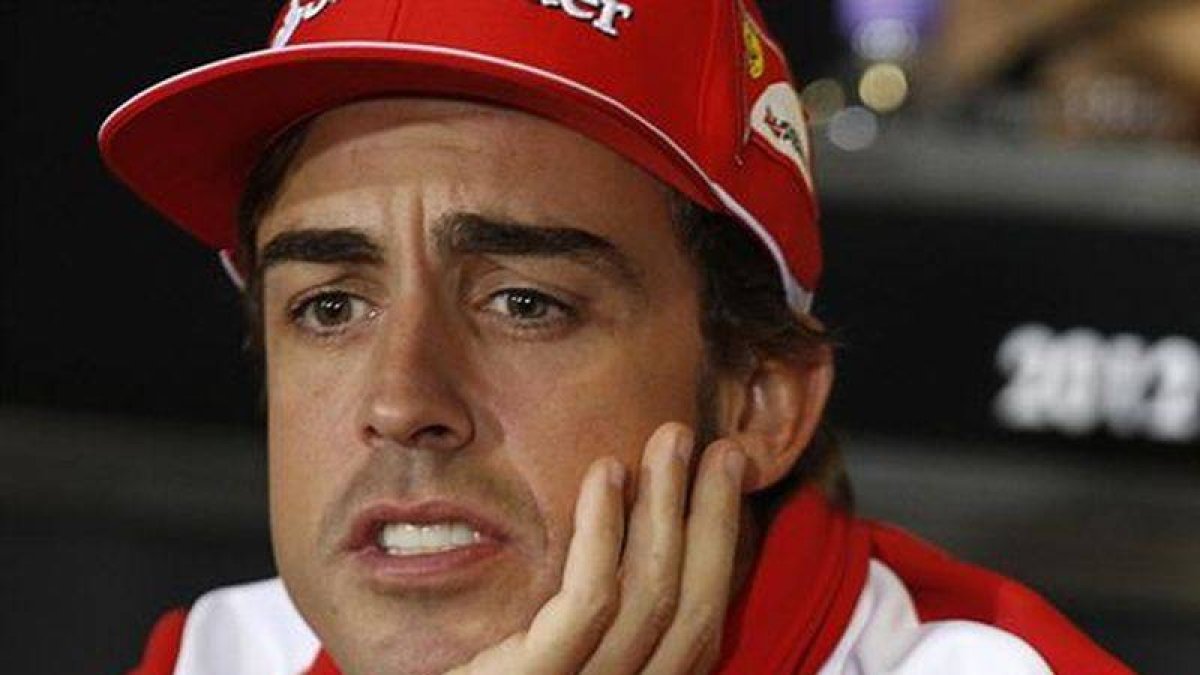 Alonso, en la rueda de prensa posterior a la clasificación.