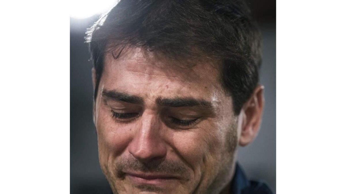 Iker Casillas no pudo contener el llanto durante su despedida del Real Madrid.