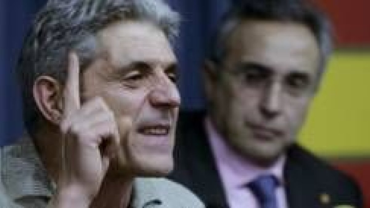 Paulino Cubero, durante la conferencia de prensa para presentar la letra en la sede del COE