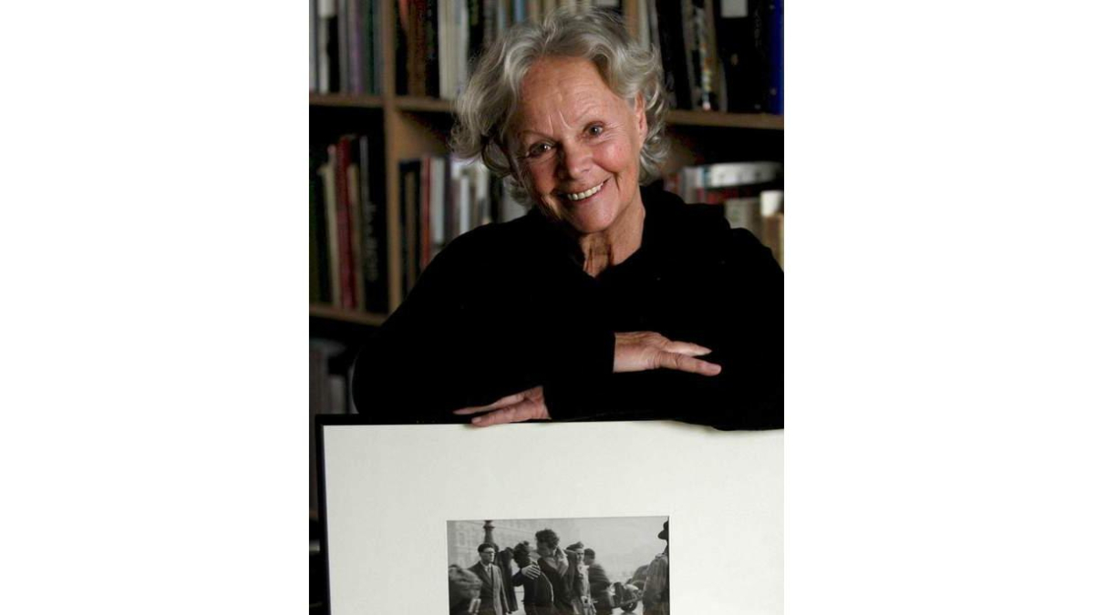 Françoise Bornet posa con la fotografía. CHAMUSSY/SIPA