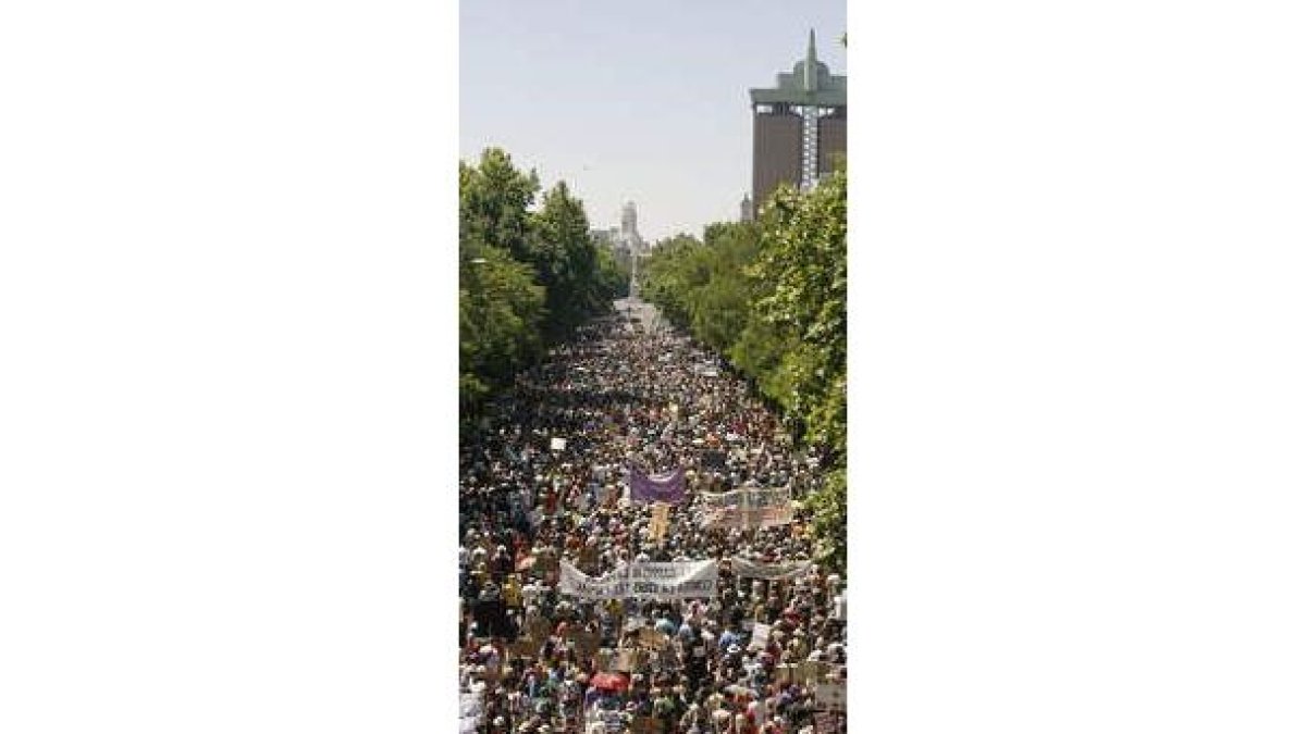 Una de las seis columnas que avanzaron por Madrid.