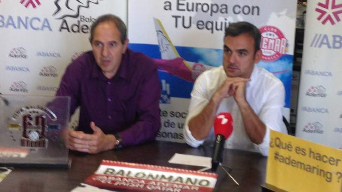 El Abanca Ademar presentó su próximo partido en La Bañeza. DL
