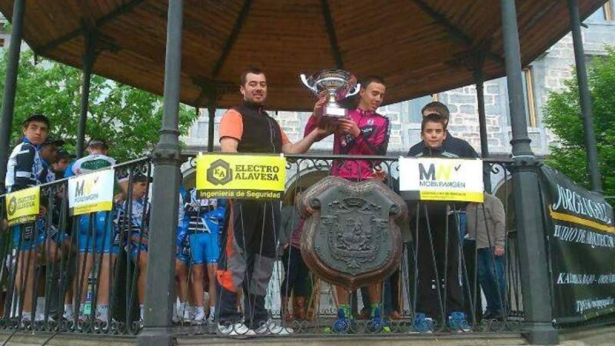 Joaquín García fue segundo en la general de Orduña y primero en la montaña.