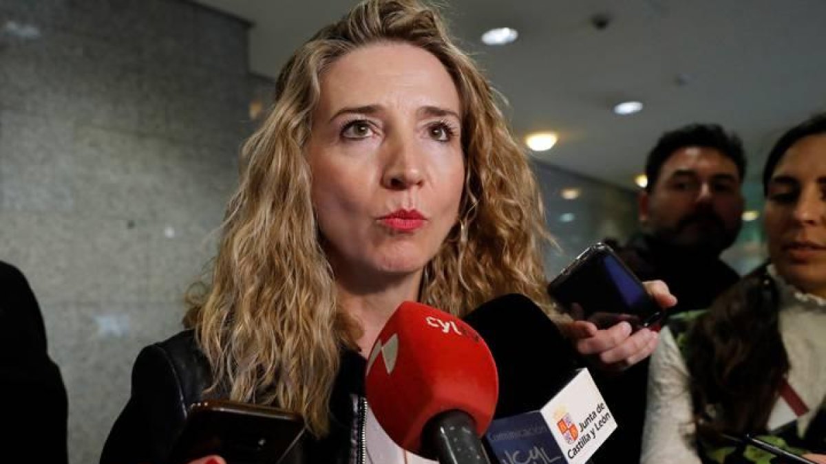 La consejera e Familia, Alicia García