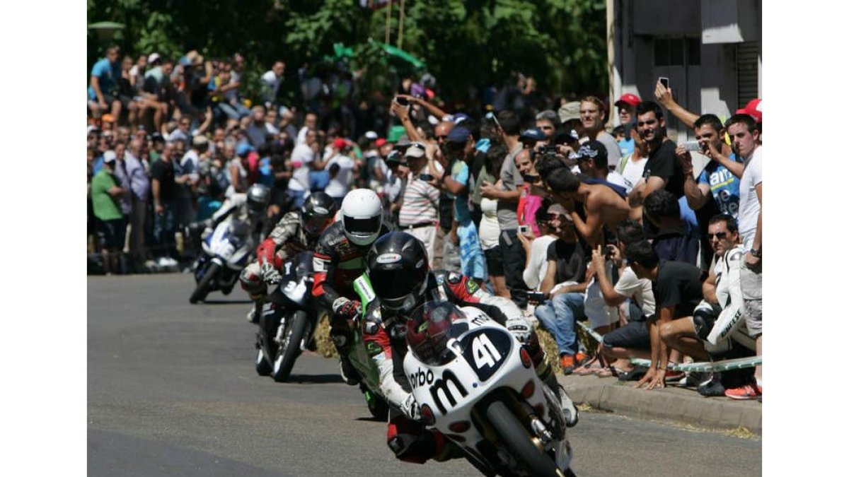 La Bañeza reúne cada agosto a miles de aficionados en su Gran Premio de Velocidad.