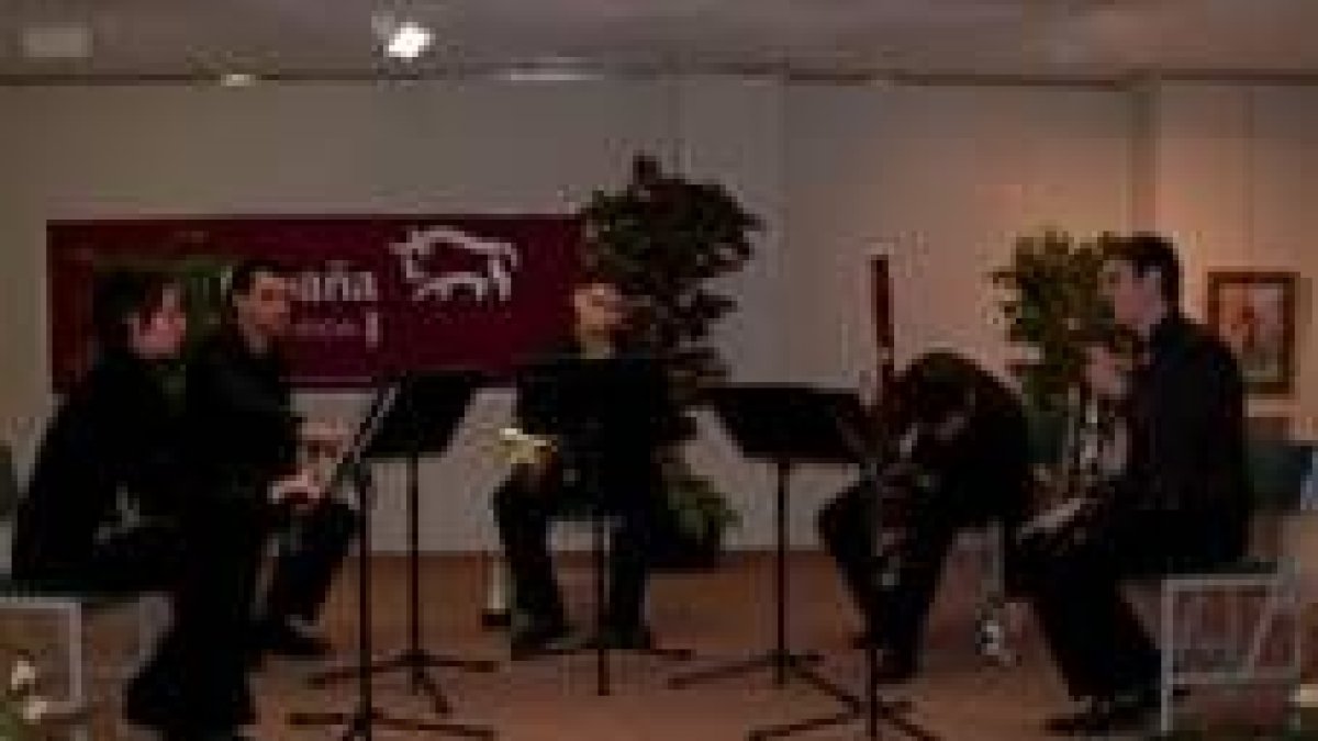Miró Ensemble hizo las delicias del público en Veguellina de Órbigo