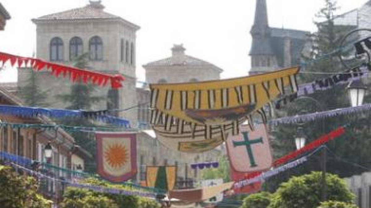 El mercado medieval ya está a punto para su inauguración.