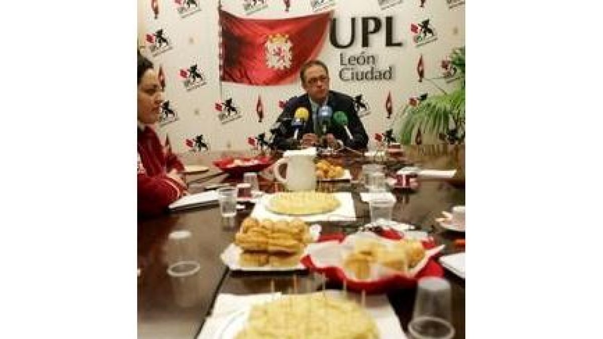 Javier Chamorro, durante el desayuno que mantuvo con la prensa