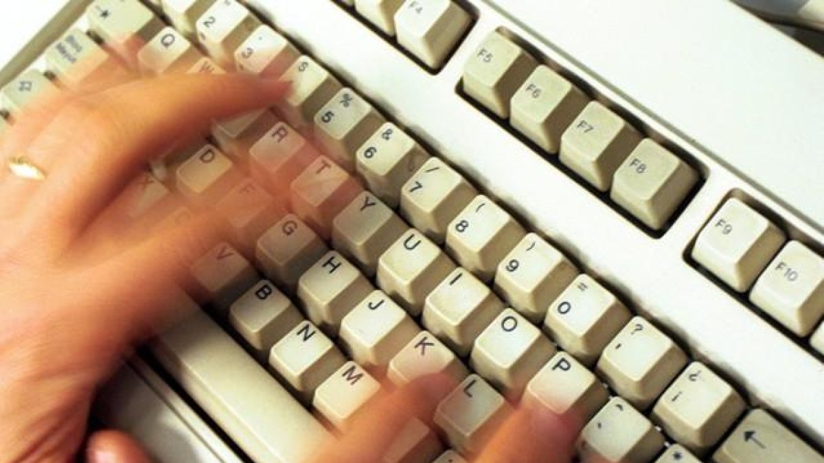 Teclado de ordenador.
