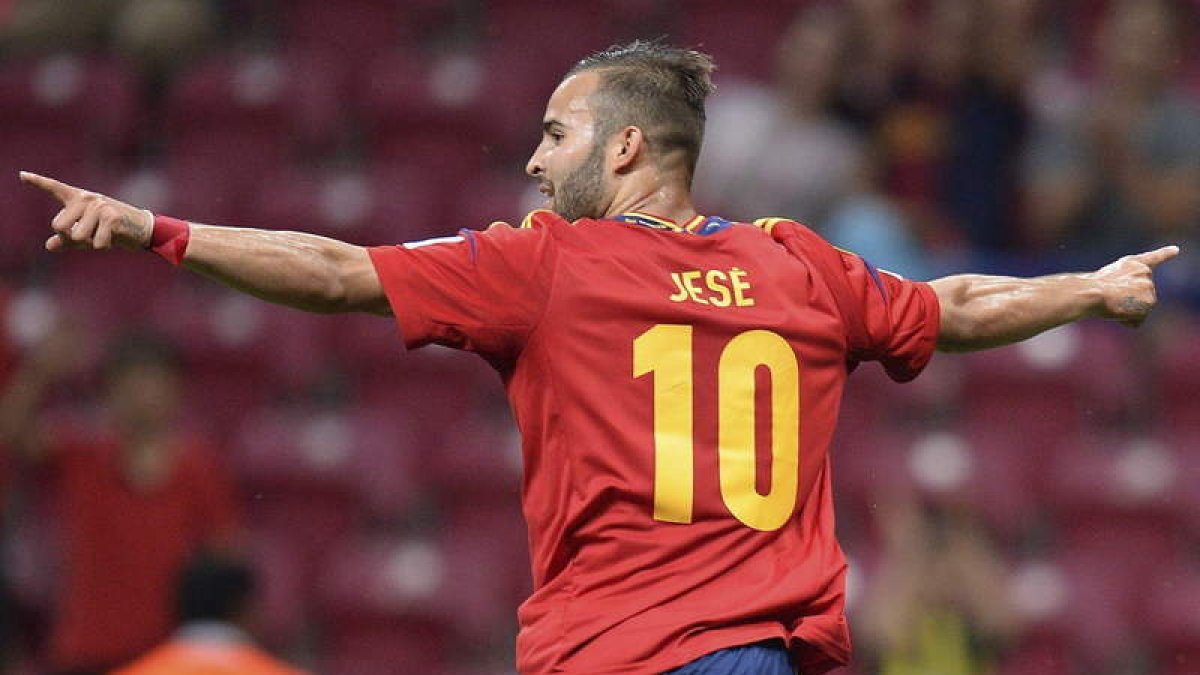 Jesé celebra su gol ante Francia en el partido de la fase clasificatoria del Mundial Sub-20.