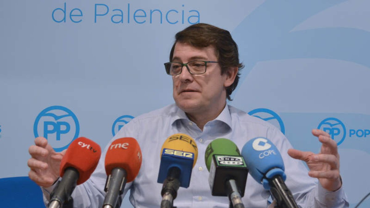 Fernández Mañueco, ayer en Palencia. ALMUDENA ÁLVAREZ