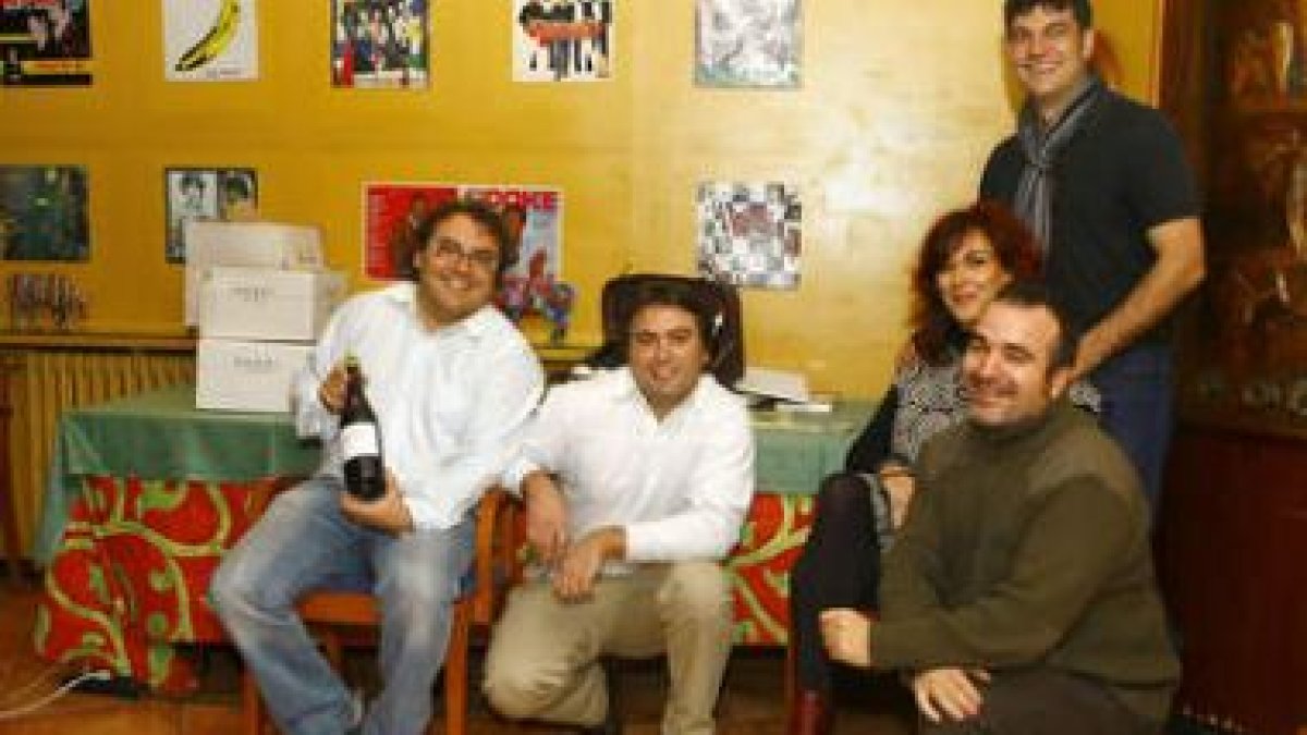 El restaurante «Formela» acogió anoche la cata organizada por los hermanos Amigo.