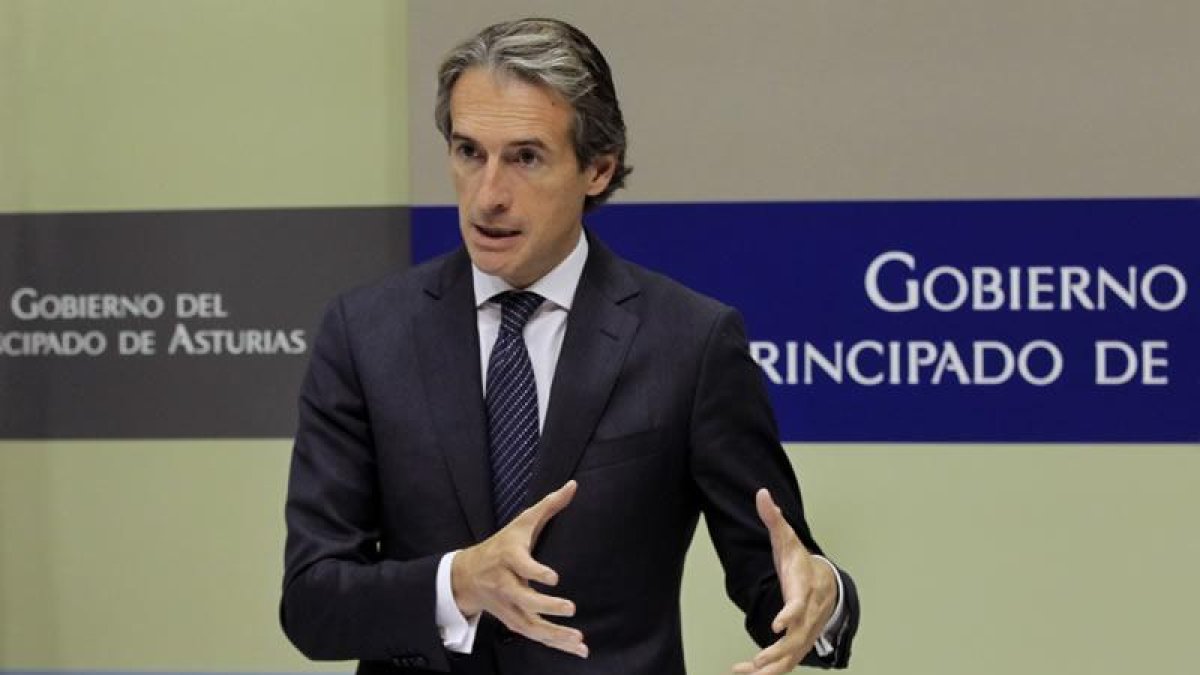 El nuevo ministro de Fomento, Íñigo de la Serna.
