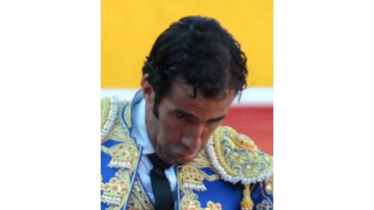 Juan Mora.