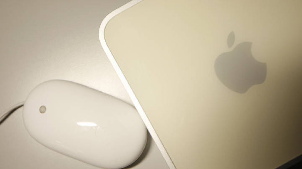 apple