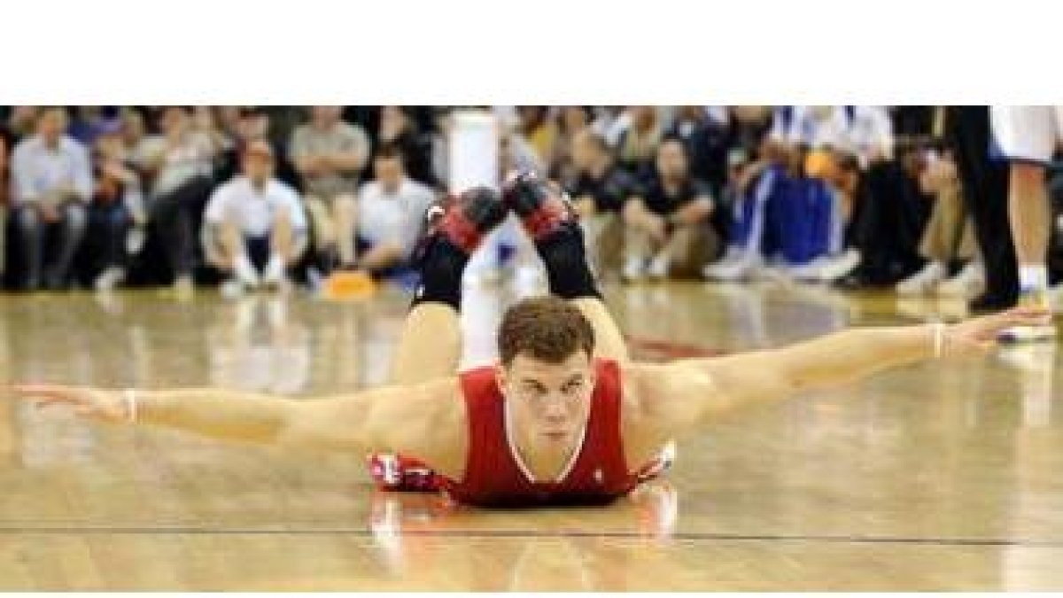 Blake Griffin lo celebra tras encestar ante los Pacers la canasta que supuso 47 puntos.
