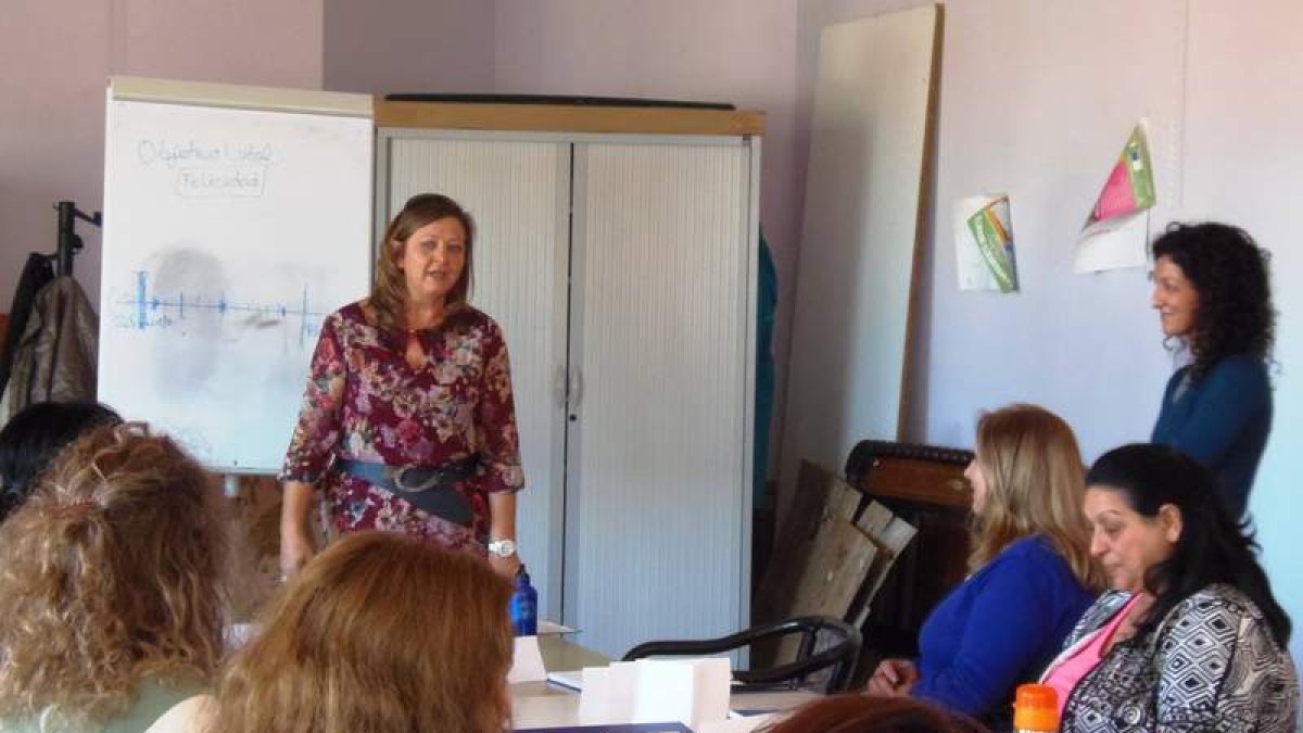 Oláiz, durante la inauguración del programa Clara para insertar laboralmente a mujeres.