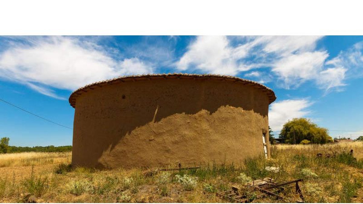 La guarida de las palomas de Villacelama es de planta circular.