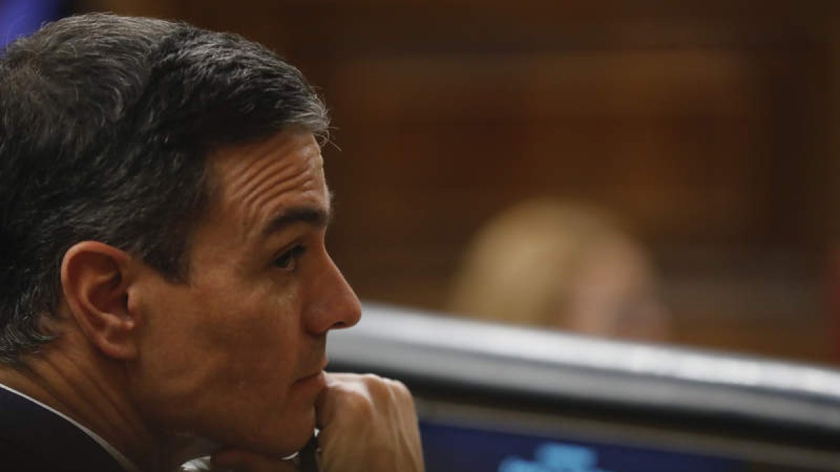 El presidente del Gobierno, Pedro Sánchez, en el Congreso. JUAN CARLOS HIDALGO