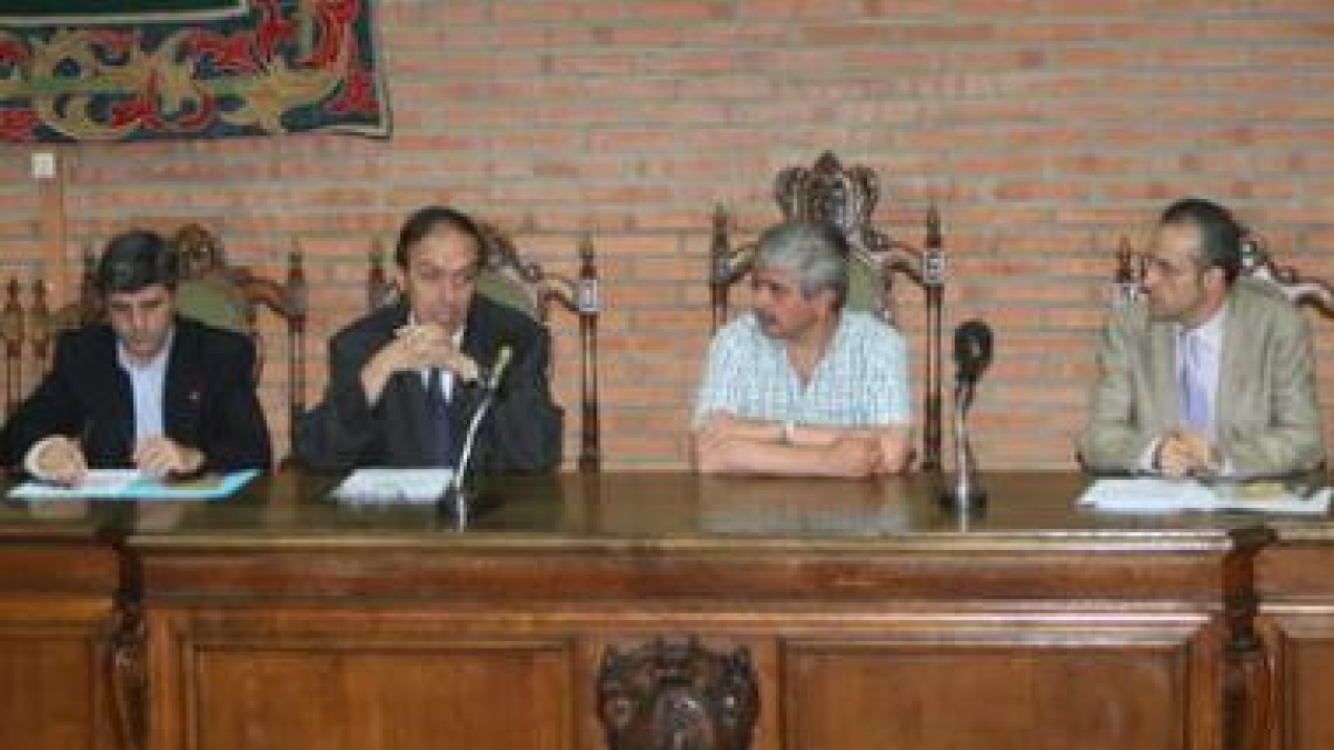 El curso «Veterinaria y sus Implicaciones en la Sociedad» arrancó ayer en la ULE.