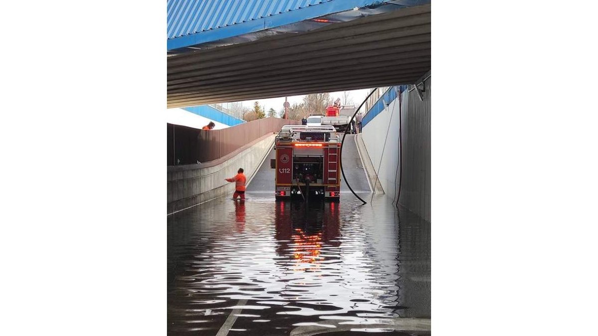 El agua anegó el miércoles Príncipe. P. I.