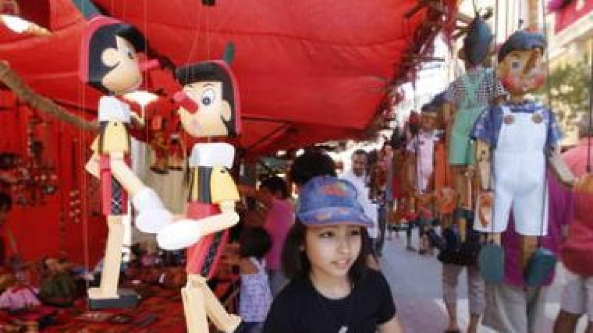 El mercado medieval es uno de los platos fuertes de las celebraciones patronales de La Bañeza.