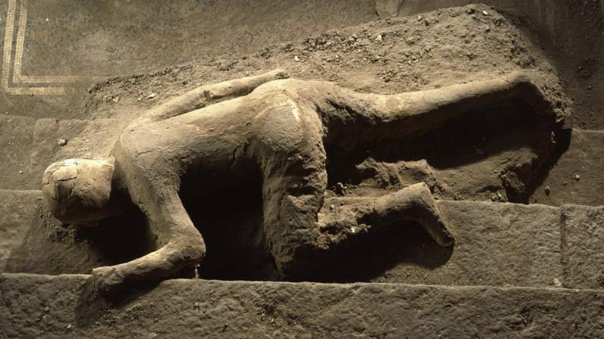 Restos de la ciudad romana de Pompeya que se conservaron enterrados en la ceniza del Vesubio.