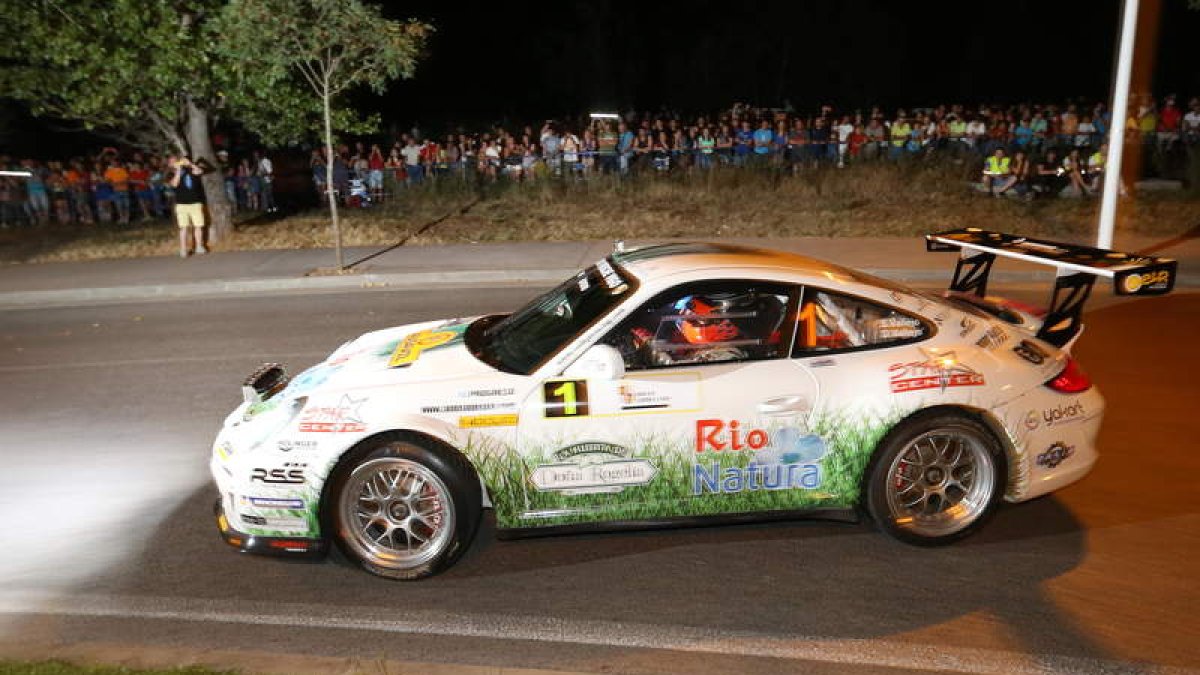 Sergio Vallejo se quedó a una décima del liderato, aunque el rally se decidirá a lo largo del día de hoy.