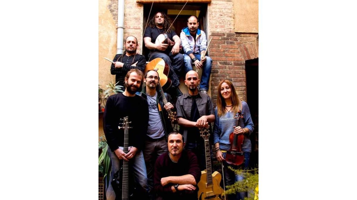 La nueva formación de Sog, durante la grabación del videoclip.