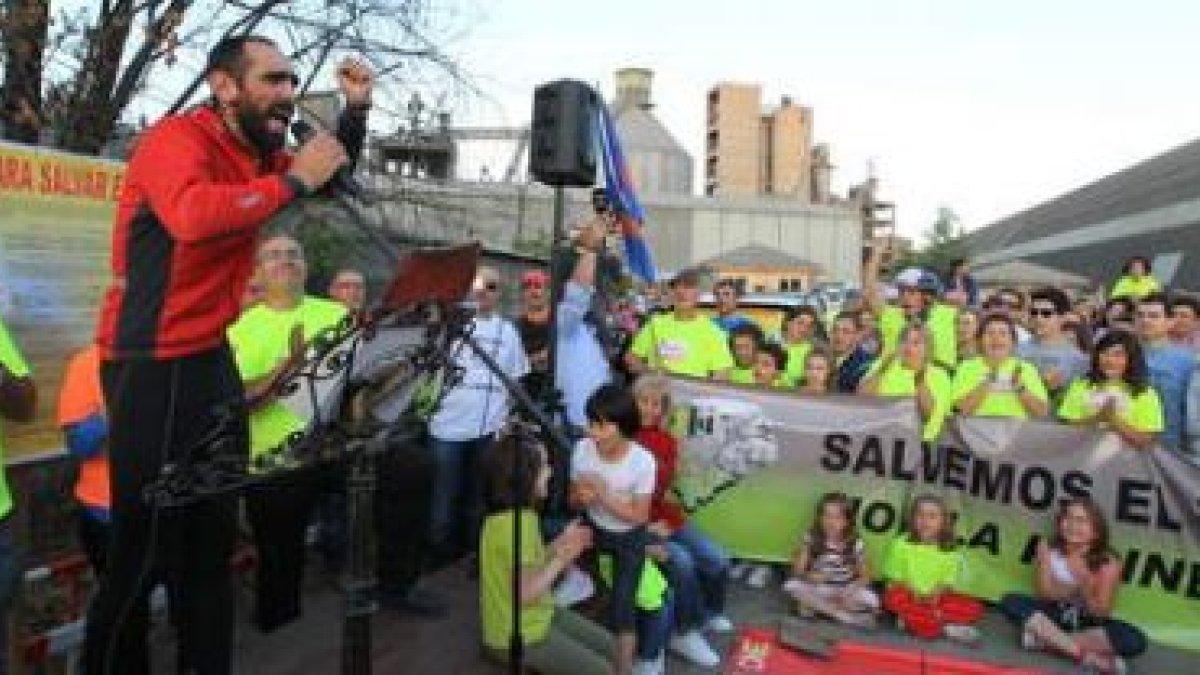 Esta es la cara de fortaleza de Basurco nada más terminar los 42 kilómetros y sus siete maratones.