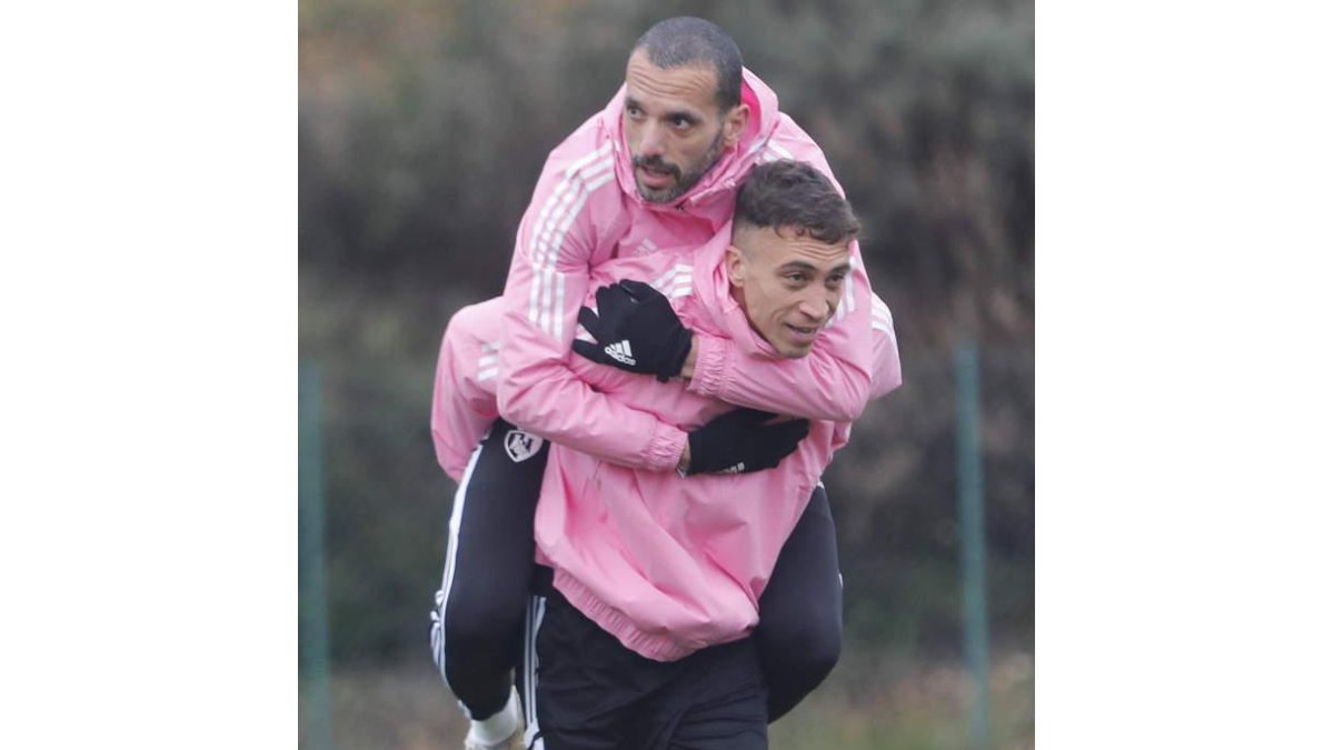 Chakla (foto) y San Román han sido los únicos fichajes. L. DE LA MATA