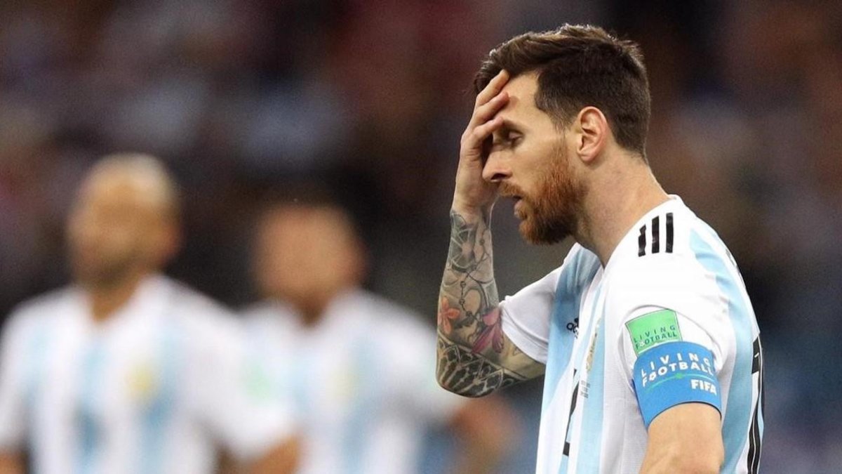 Leo Messi, en uno de sus muchos gestos de desesperación que protagonizó en el Mundial de Rusia. /