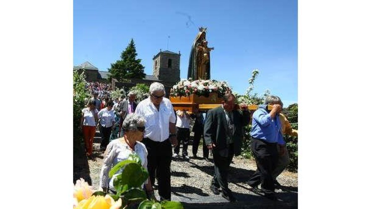 La procesión en el santuario de La Peña será el domingo.
