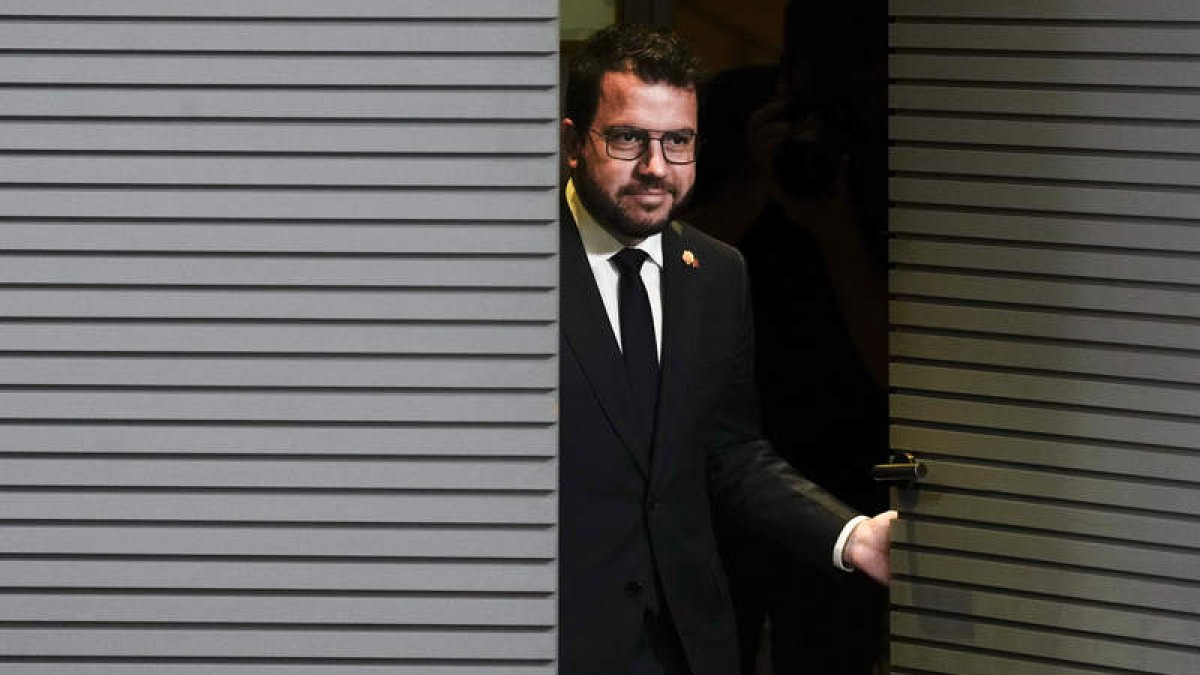 Pere Aragonés tras la reunión semanal del Govern en el Palau del la Generalitat. ENRIC FONTCUBERTA