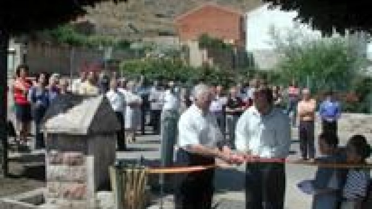 La inauguración oficial del parque se llevó a cabo con el corte oficial de la cinta