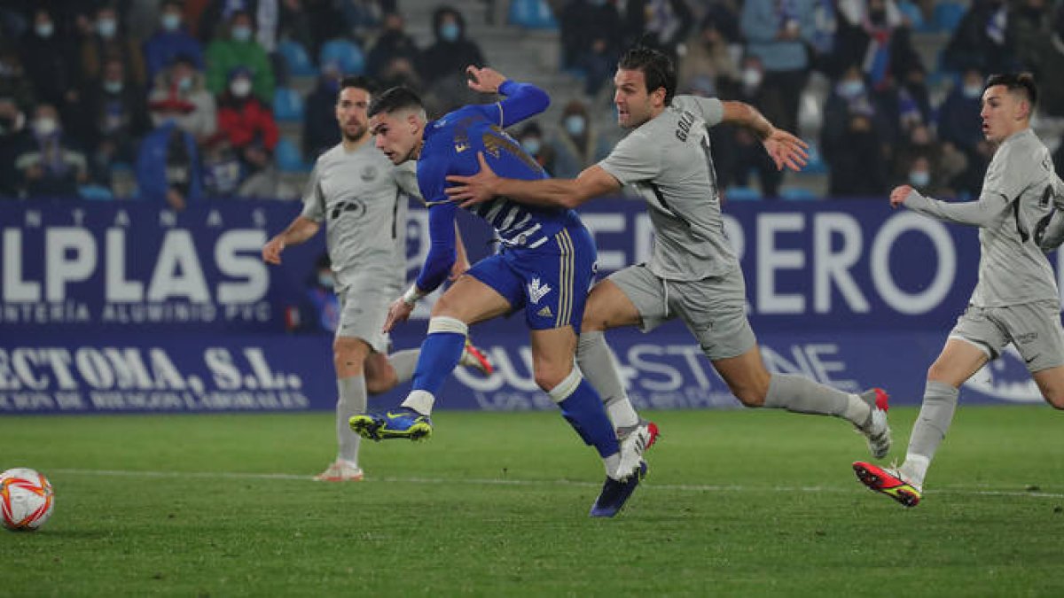 Deportiva y UD Ibiza reeditarán el duelo copero del pasado mes de diciembre que se llevó la escuadra berciana. L. DE LA MATA