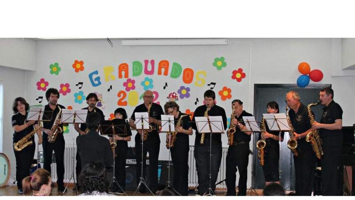 Concierto ofrecido por alumnos de la Escuela de Música.