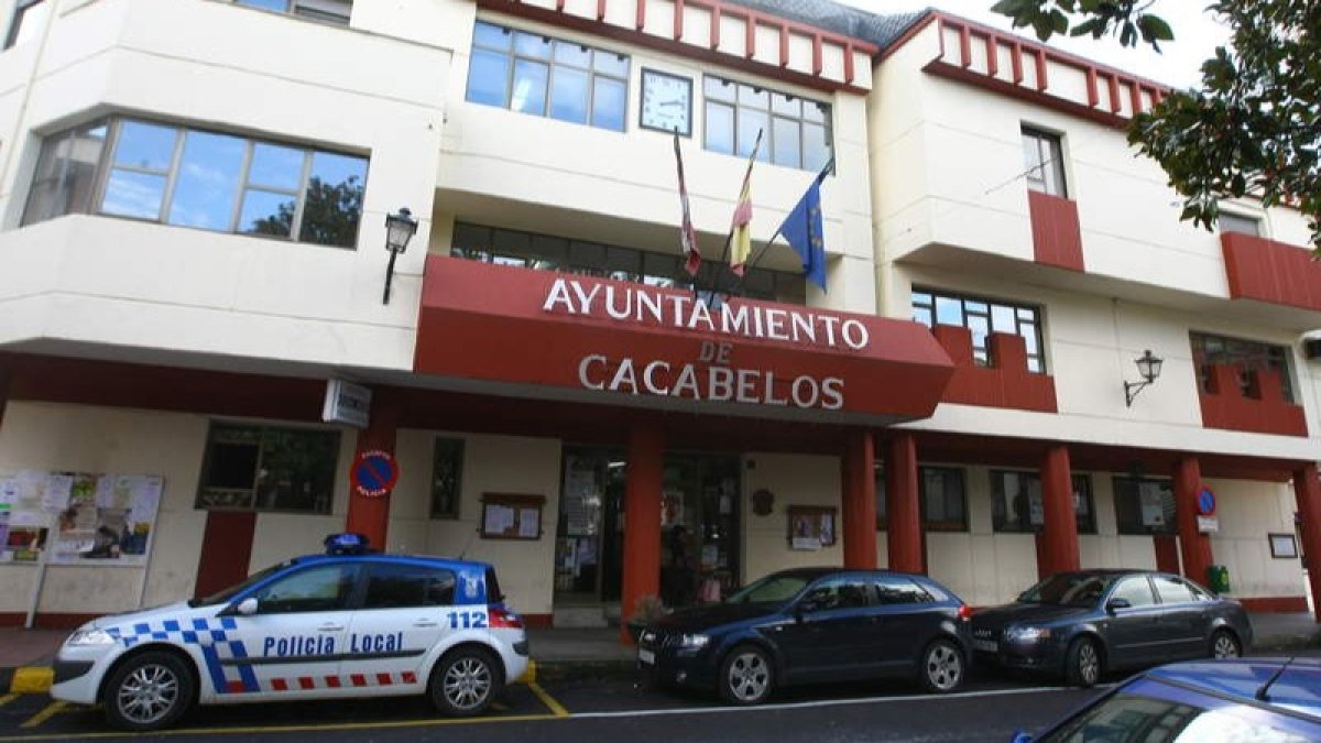 Imagen de archivo del Ayuntamiento de Cacabelos.DL